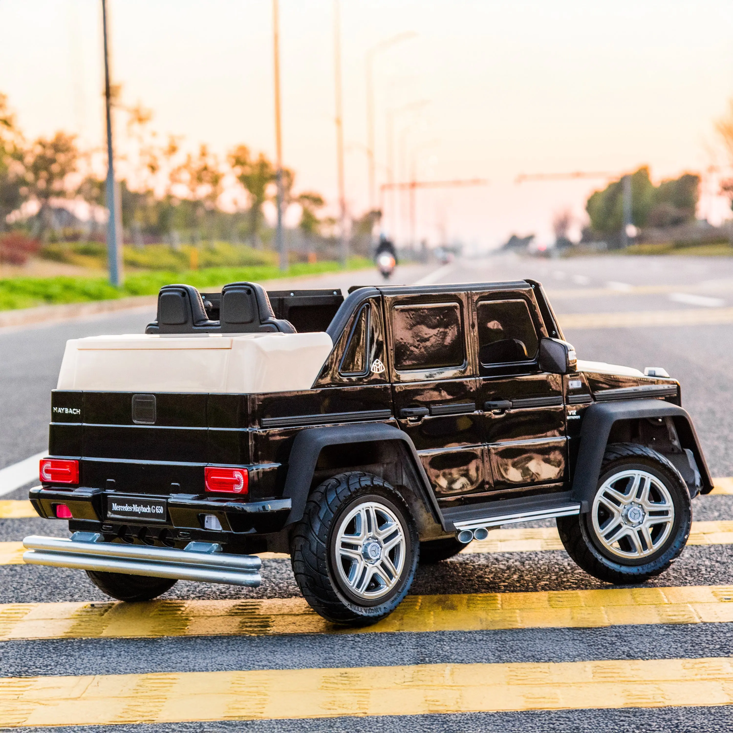 12V Mercedes Maybach G650 1 Seater - Image 4