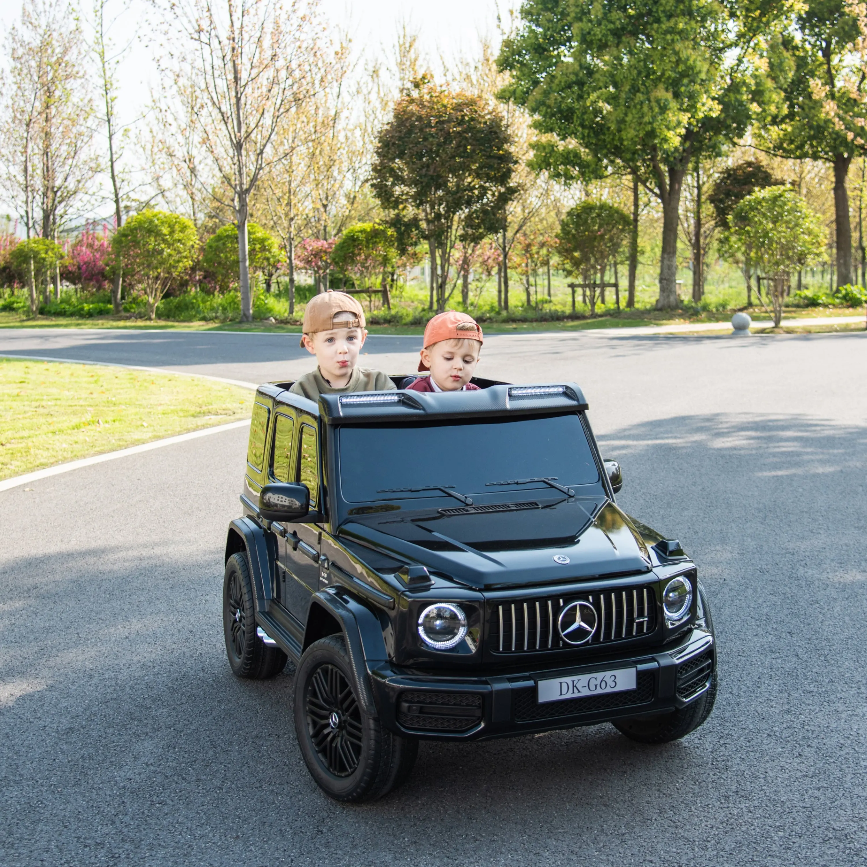 Officially Licensed Mercedes G-Wagon 24V Kids Ride-On Car - Image 5