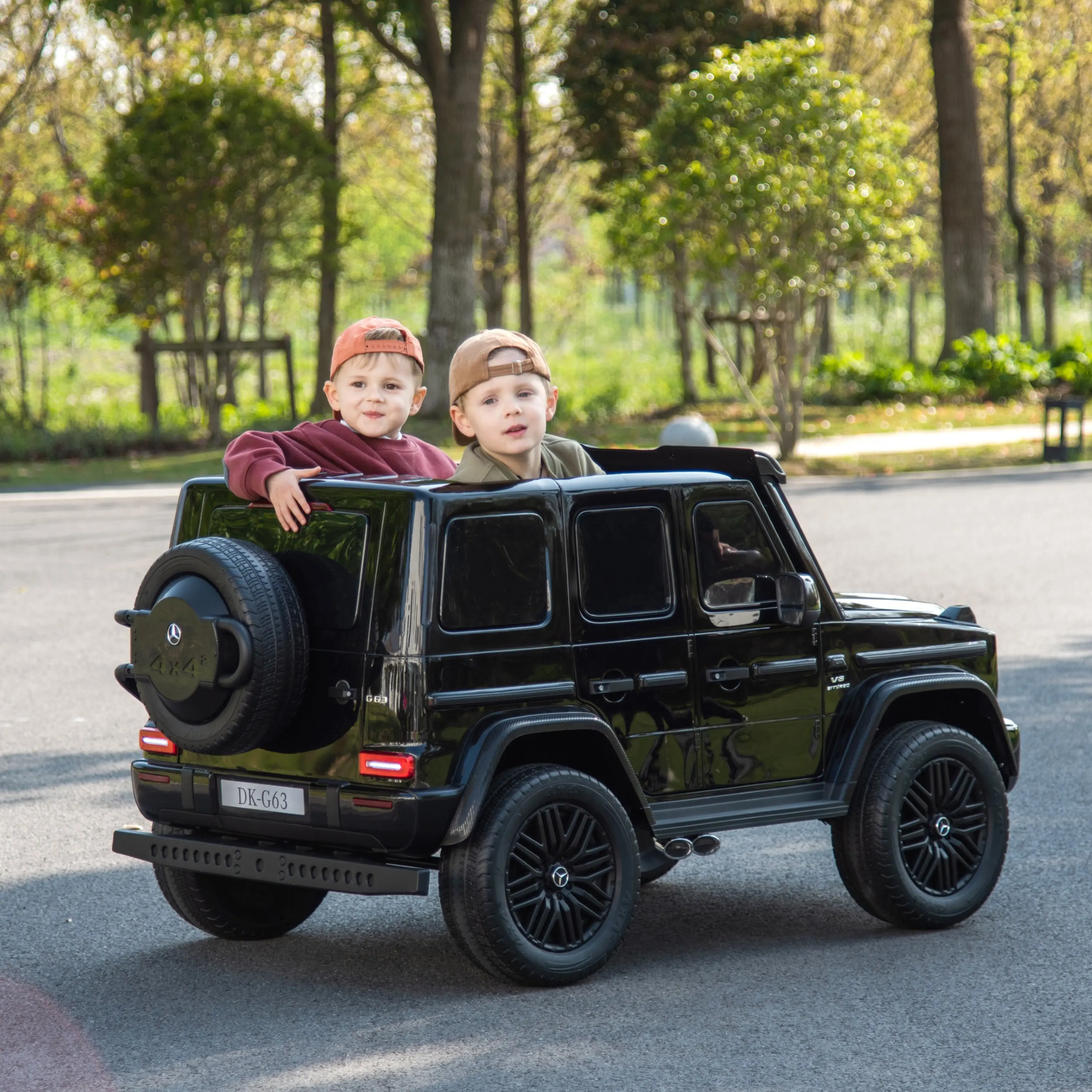 Officially Licensed Mercedes G-Wagon 24V Kids Ride-On Car - Image 7
