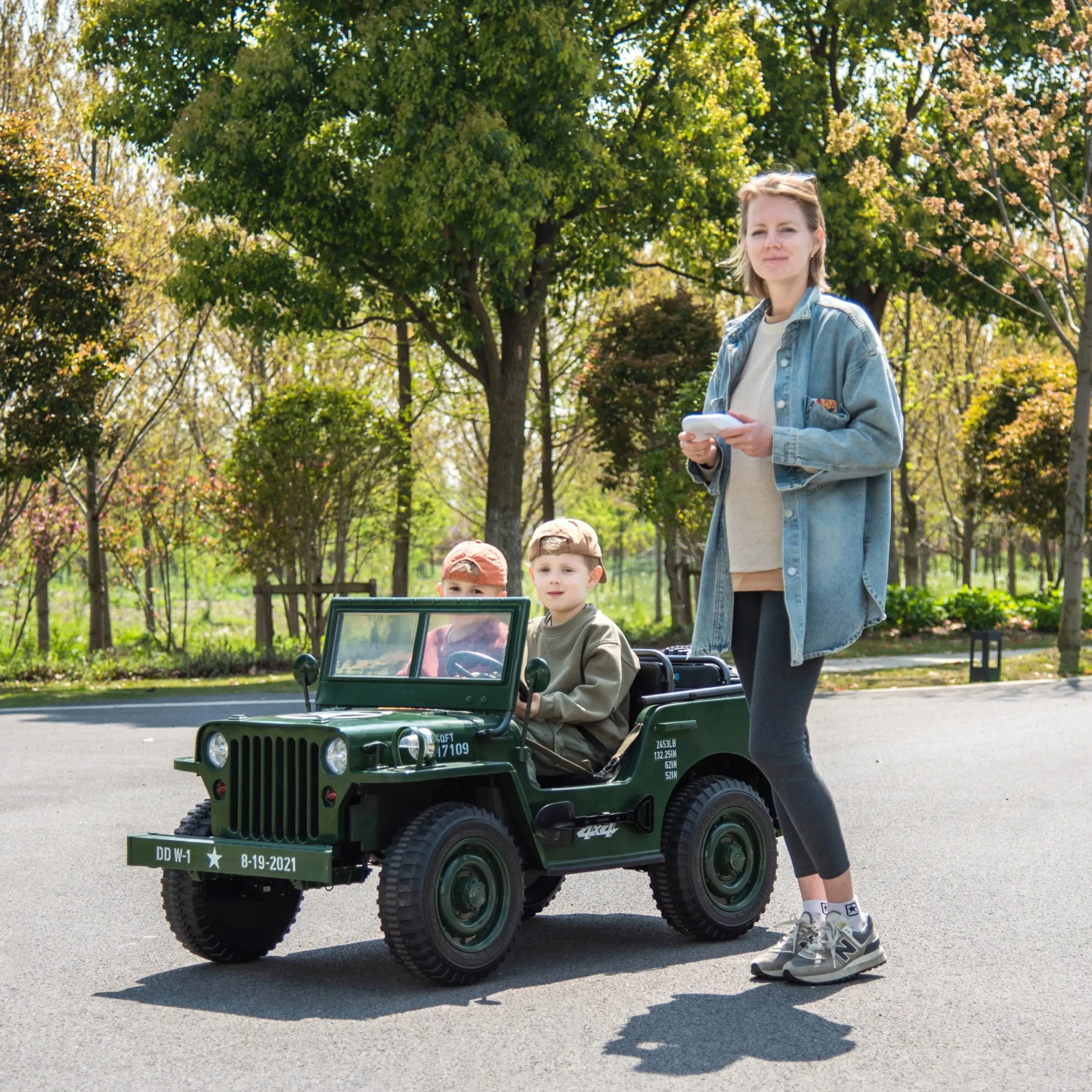 Military Willys 24V 3-Seater 4x4 Kids Ride-On Truck - Image 7