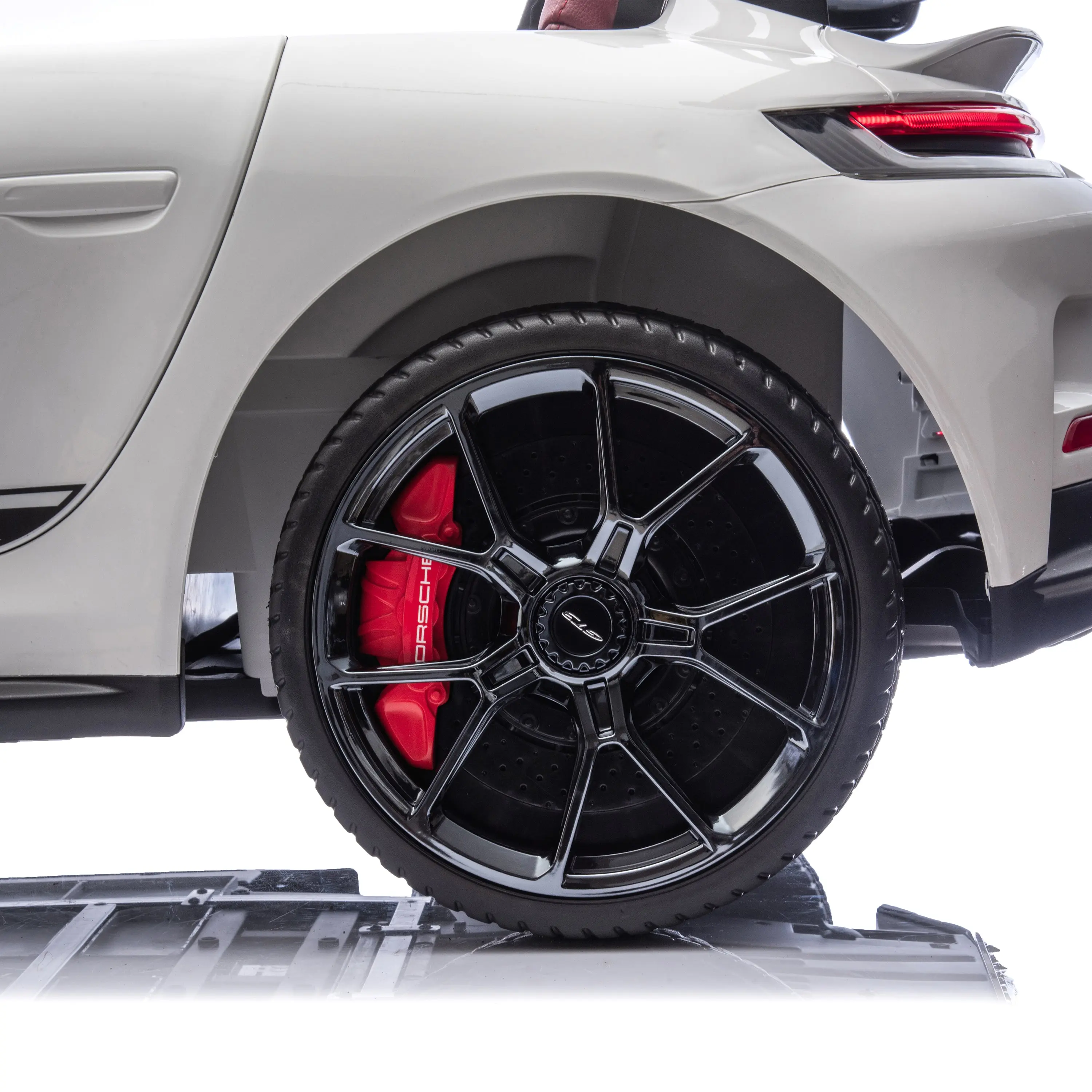 24V Porsche 911 GT3 2 Seater - NEW Silent Motor - Image 43